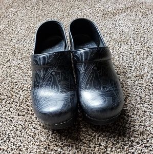 Dansko Nursing Shoes